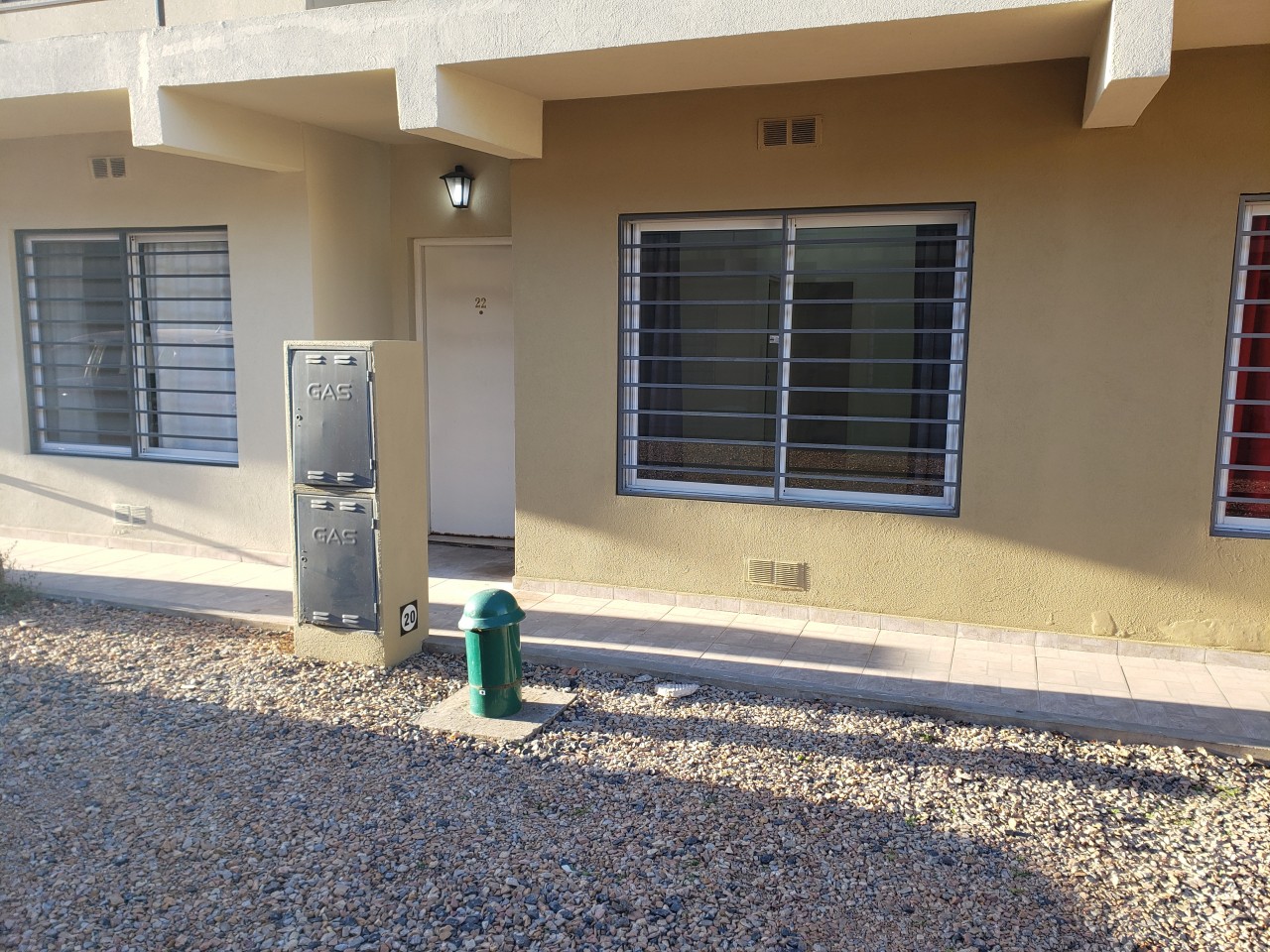 VENTA Excelente departamento 2 Ambientes PLANTA BAJA Con PATIO y COCHERA U$S 63.000 / San Miguel