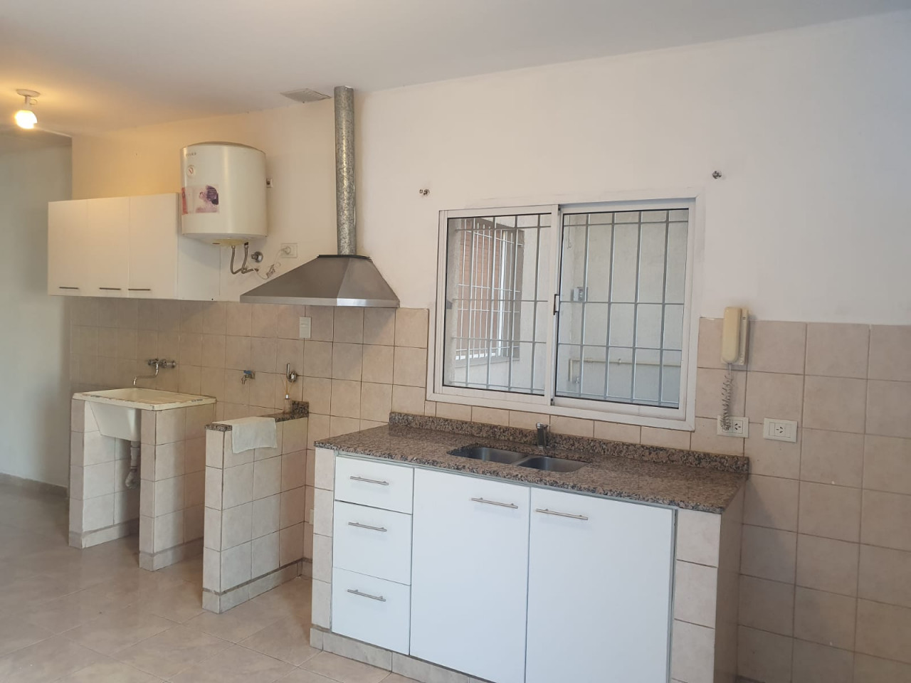 ALQUILER  VILLA BALLESTER