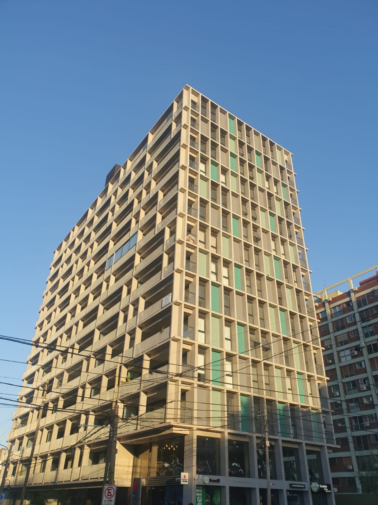 ALQUILER   Departamento en Domus Libertador – Olivos-Vte Lopez